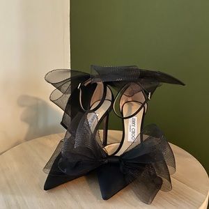 Jimmy Choo black Averly 100 stilettos size 36